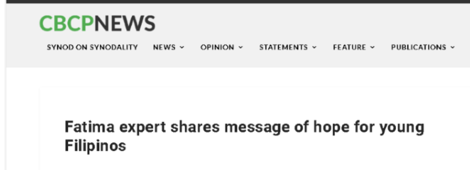 4 Gift giving of booklet for the Cause of Sr. Lucia\'s Great Vision of the Holy Trinity Booklet